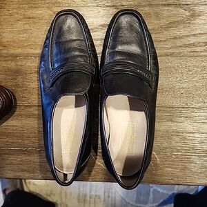 Elegant Black Leather Slip-On Loafers